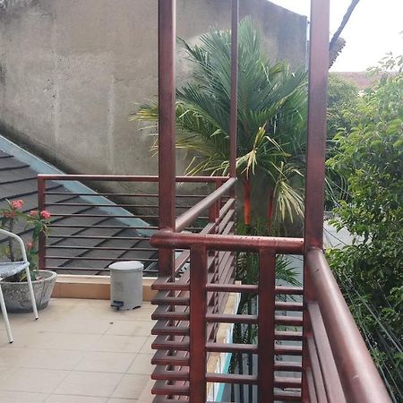 Seventeen Homestay Bandung Exterior photo